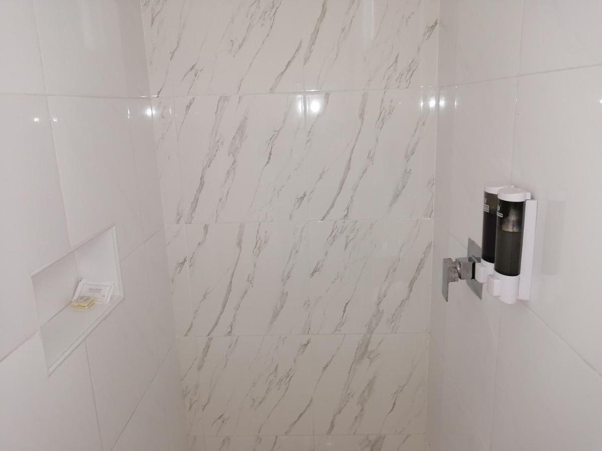 Harman Suites Моалбоал Екстериор снимка