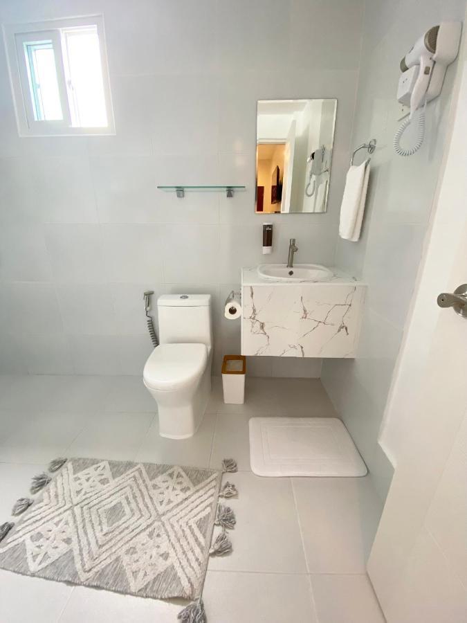 Harman Suites Моалбоал Екстериор снимка