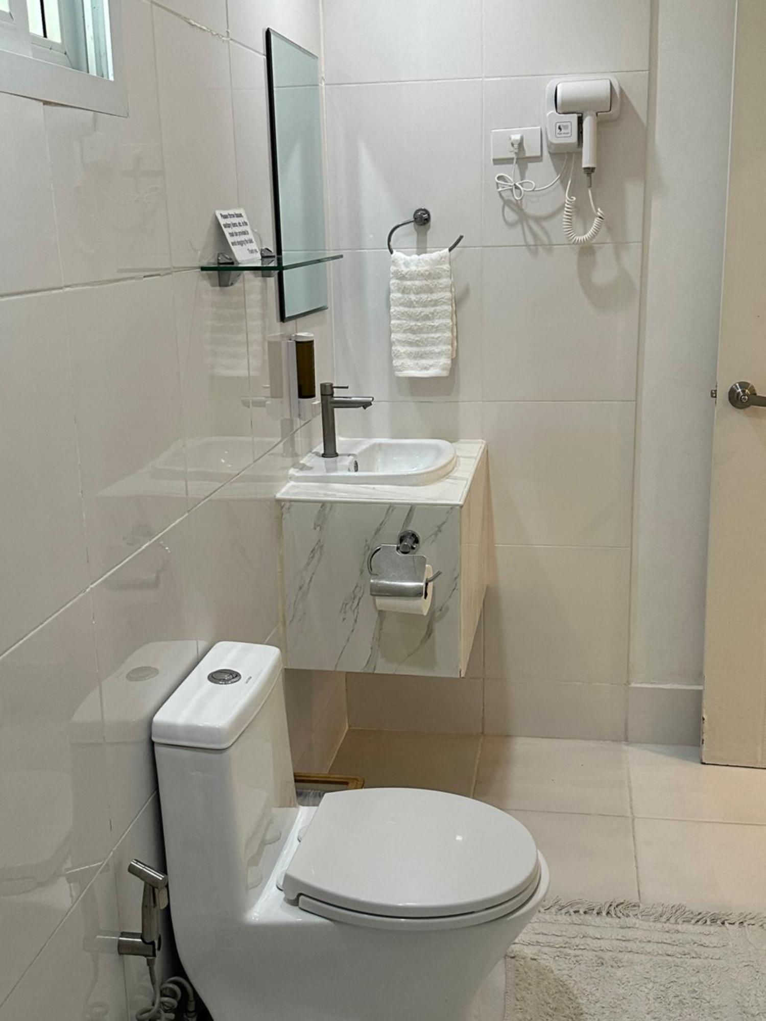 Harman Suites Моалбоал Екстериор снимка